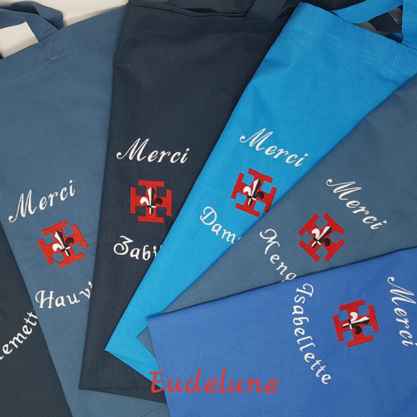 Tote bag personnalisé ou sac bandoulière avec anse brodé et unique